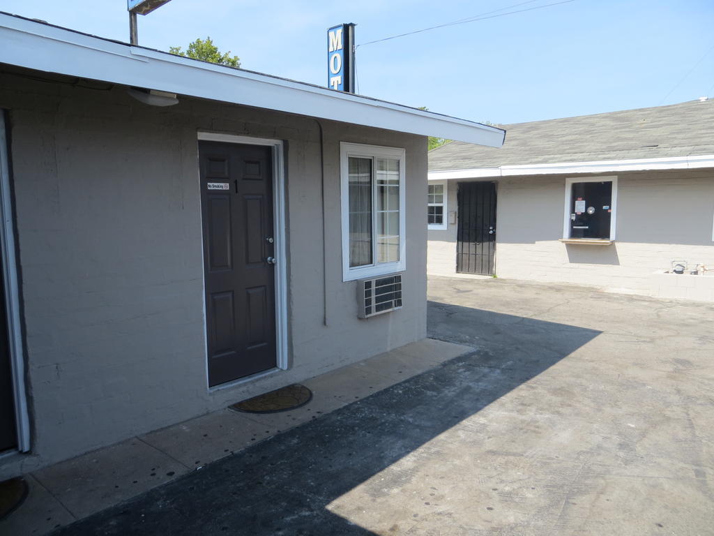King'S Lodge Motel - Los Angeles — Photos 2